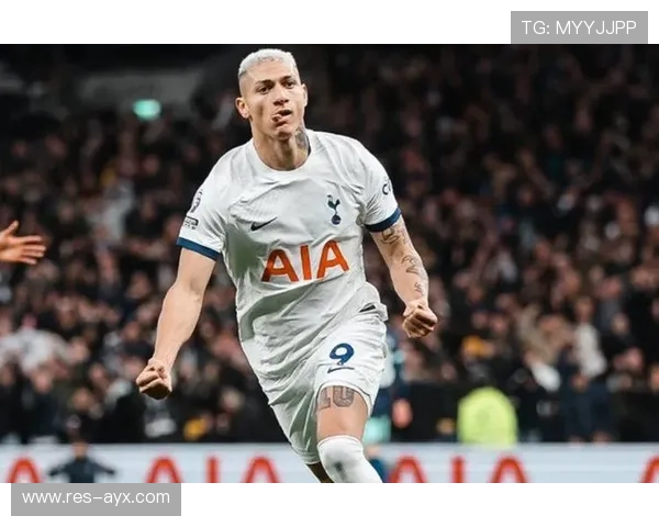 英格兰温布利魔力再现:球队逆转取胜点燃球迷激情 英格兰温布利魔力再现:球队逆转取胜点燃球迷激情